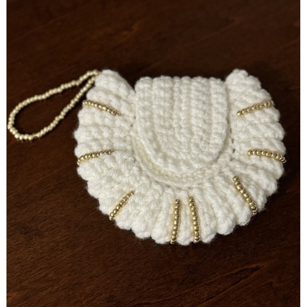 Crochet Cardholder White Small Wallets For ID Seashell Shape Boho Beachy Button